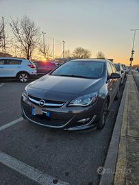 Opel Astra SW 1.4 Turbo 2015