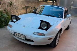 Auto mazda MX 5 Miata