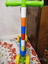 Monopattino a 4 ruote