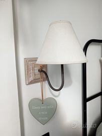 Applique in legno effetto anticato