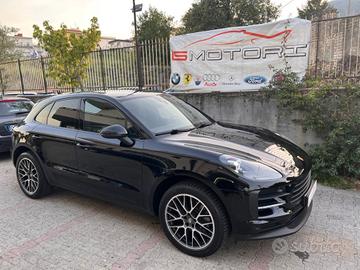 Porsche Macan 2.0 245Cv