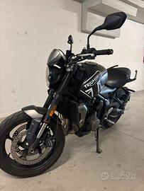 Triumph Trident 660