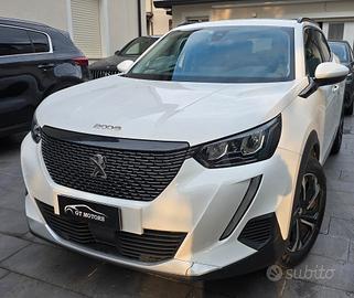 Peugeot 2008 BlueHDi 130 S&S EAT8 Allure Pack