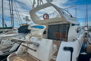 Azimut 58 fly