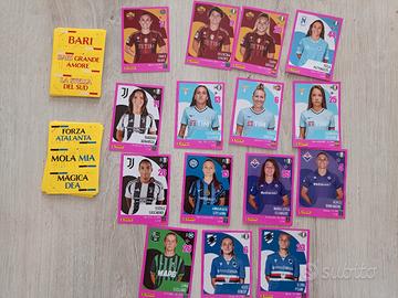 figurine 2024-25 calciatrici e slogan