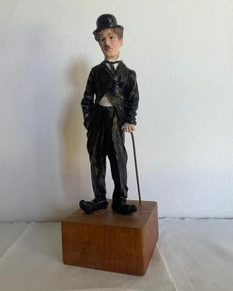 Statua Charlot in resina