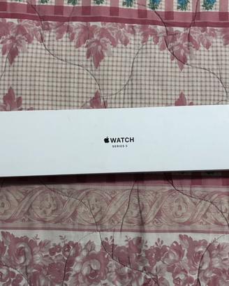 Apple watch serie 3 da 42mm + pellicola schermo.