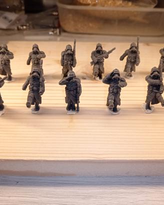 12 x warhammer krieg astra militarum guardsmen 