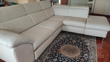 Divano letto angolare con pouf contenitore