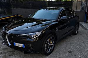 Alfa Romeo Stelvio 2.2 Turbodiesel 210 CV AT8 Q4 B