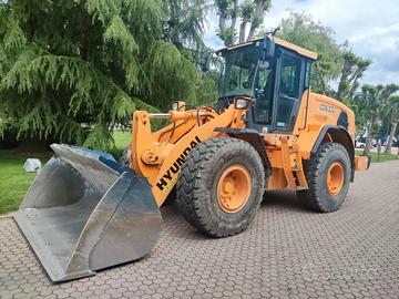 Pala gommata usata HYUNDAI HL940