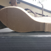 Sandali/zeppa n. 37 nuove