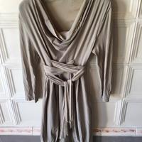 Vestito beige Sfizio tg 42 e giacca Conbipel tg L