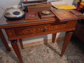 coppia dj comodini stile maggiolino 