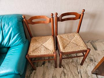 Sedie impagliate (2 pezzi) €30