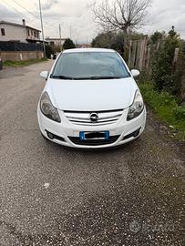 Opel corsa GPL 2010