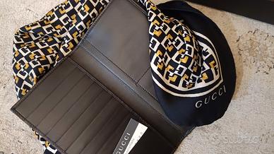 Set portafoglio e foulard Gucci originali 