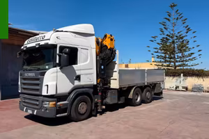SCANIA R 580 6x2 CON GRU EFFER 305.11/6S 2012