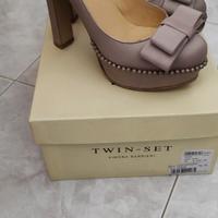 Tacchi Twinset!