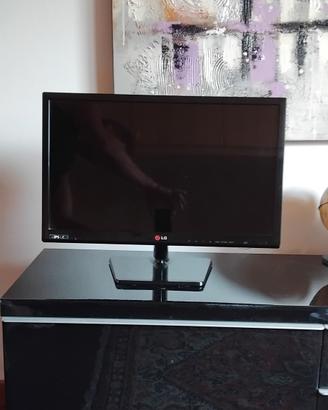 Televisione LG a led  nero