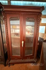 Vetrina e credenza
