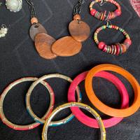 SET di bigiotteria varia