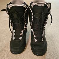 Scarponi snow board taglia 42