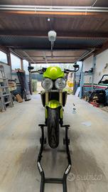 Triumpf strett triple