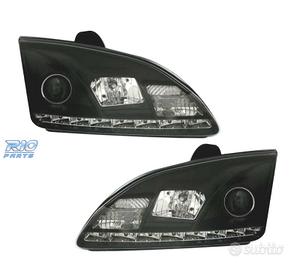 FARI FORD FOCUS 04-08 LUCE DIURNA REALE FONDO NERO