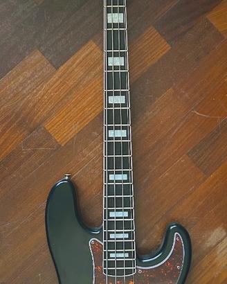 Fender Precision autoassemblato