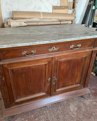 Credenza