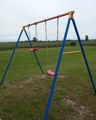 altalena con doppio seggiolino 