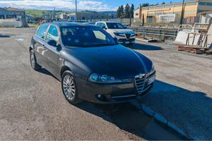 Alfa Romeo 147 1.9 JTD M-JET 16V 5 porte Prog.