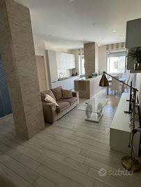 Appartamento semi arredato Arenella p.persichetti