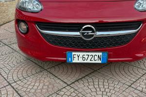 Opel Adam benzina / gpl