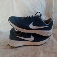 scarpa Nike Revolution blue 