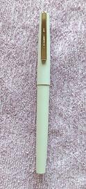 Penna stilografica vintage UNIVERSAL Italy NUOVA