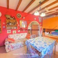 Appartamento, Campofelice di Roccella.