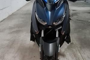 Yamaha X-Max 300 - 2022