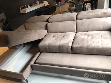 450 divani nuovi dal magazzino in SVENDITA