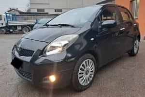 Toyota Yaris 1.0 5 porte Now NEOPATENTATI