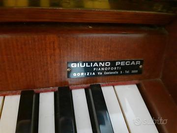 Pianoforte verticale