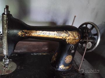 Macchina da cucire singer antica 