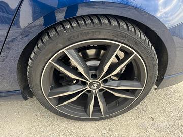 Cerchi e gomme 18 5x112 et35 audia3/s3/rs3,golfecc