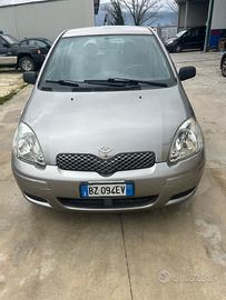 Toyota Yaris benzina