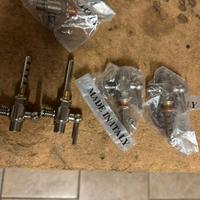 Ricambi .Rubinetti x benzina x guzzi