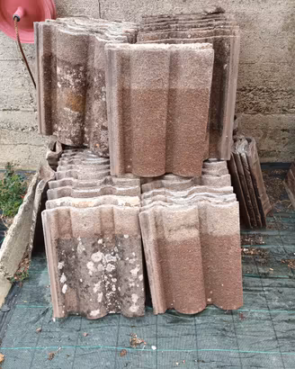  tegole circa 4 mt²
