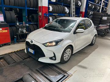 Toyota Yaris hybrid 2021
