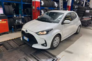 Toyota Yaris hybrid 2021