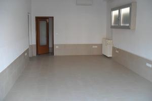 Rif.2001A- negozio chioggia